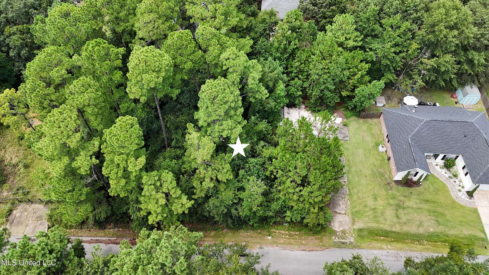 0.24 Acres of Residential Land for Sale in Ocean Springs, Mississippi