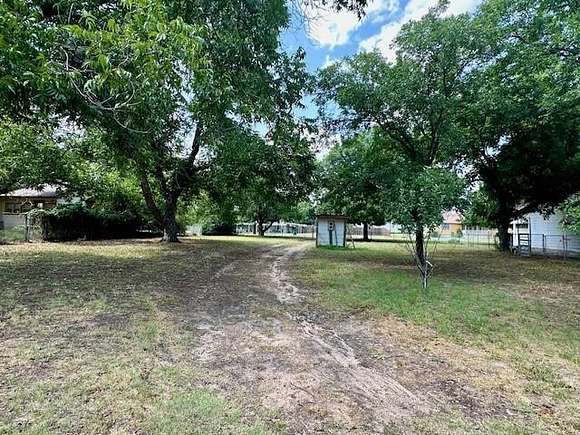 2.29 Acres of Residential Land with Home for Sale in Clyde, Texas