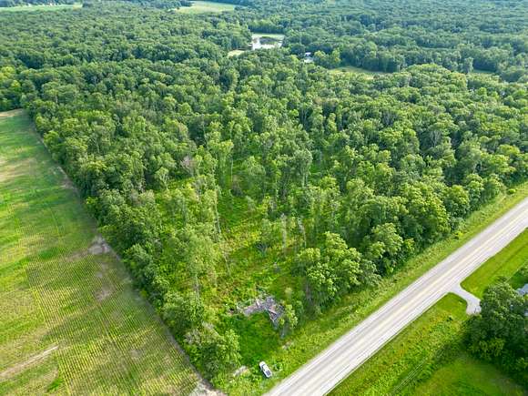 30 Acres of Recreational Land & Farm for Sale in Centralia, Illinois