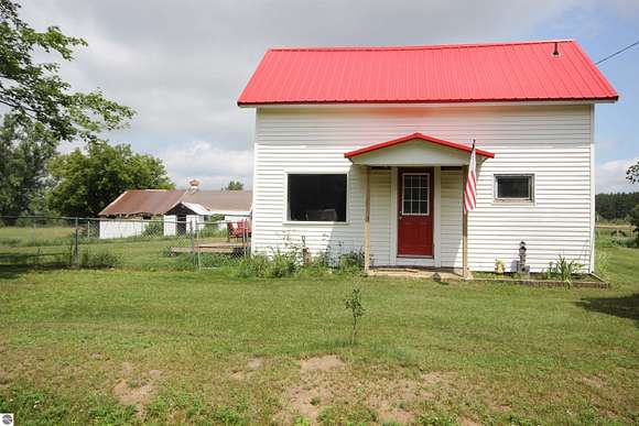 1.7 Acres of Residential Land with Home for Sale in Kingsley, Michigan