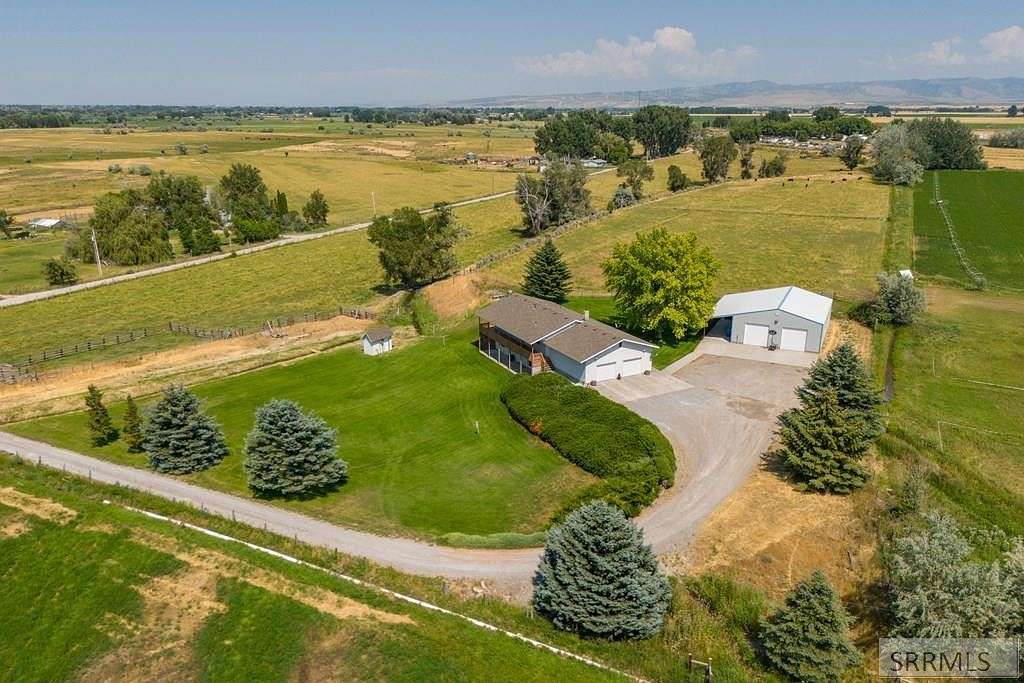 21 Acres of Agricultural Land with Home for Sale in Firth, Idaho