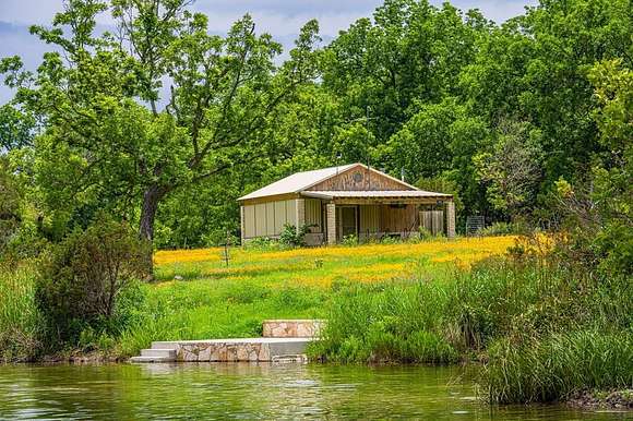 10.062 Acres of Improved Land for Sale in Hunt, Texas