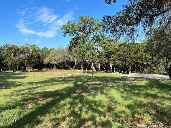 1.54 Acres of Residential Land for Sale in Pipe Creek, Texas