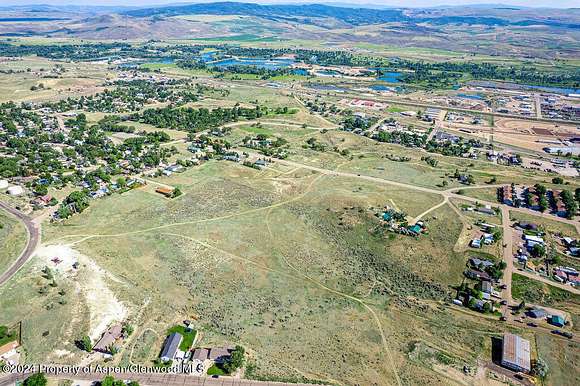 16 Acres of Recreational Land for Sale in Craig, Colorado