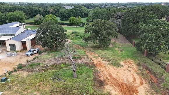 1.061 Acres of Residential Land for Sale in Colleyville, Texas