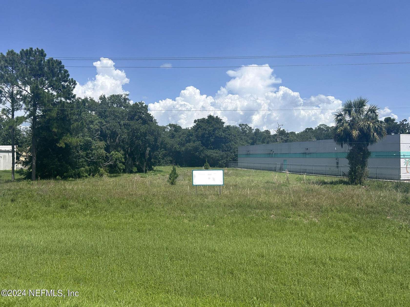 0.97 Acres of Commercial Land for Sale in Palatka, Florida