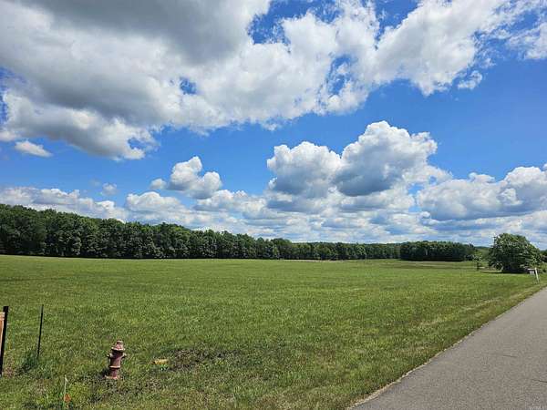 10 Acres of Land for Sale in Mayflower, Arkansas