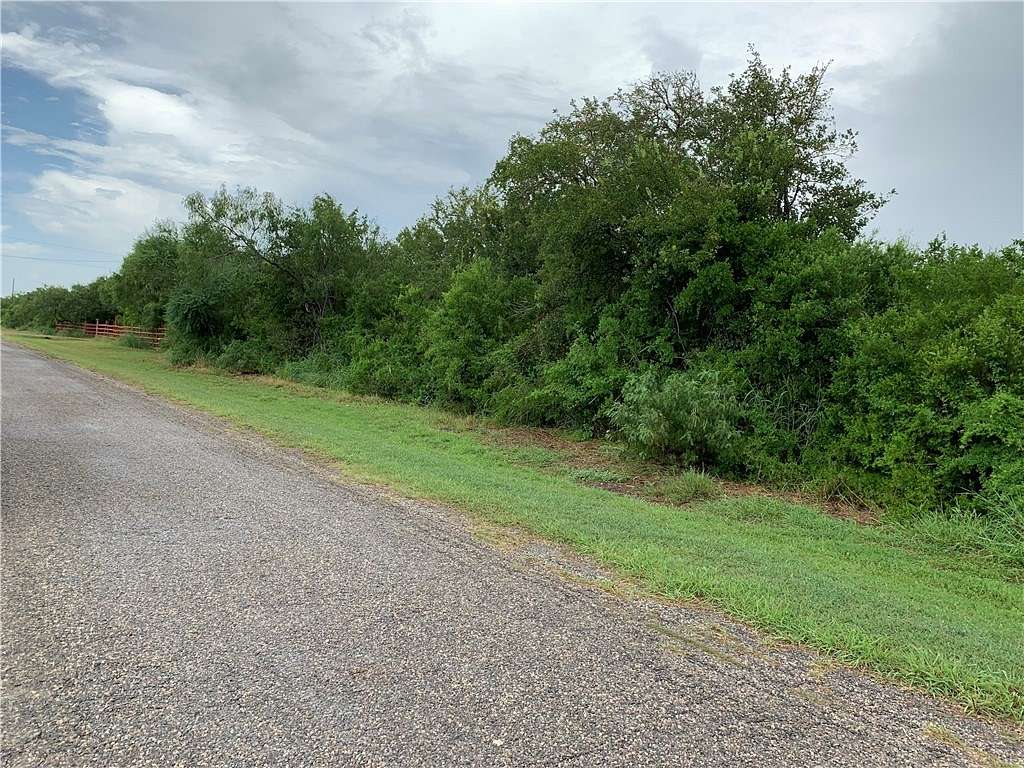 1.09 Acres of Residential Land for Sale in Woodsboro, Texas