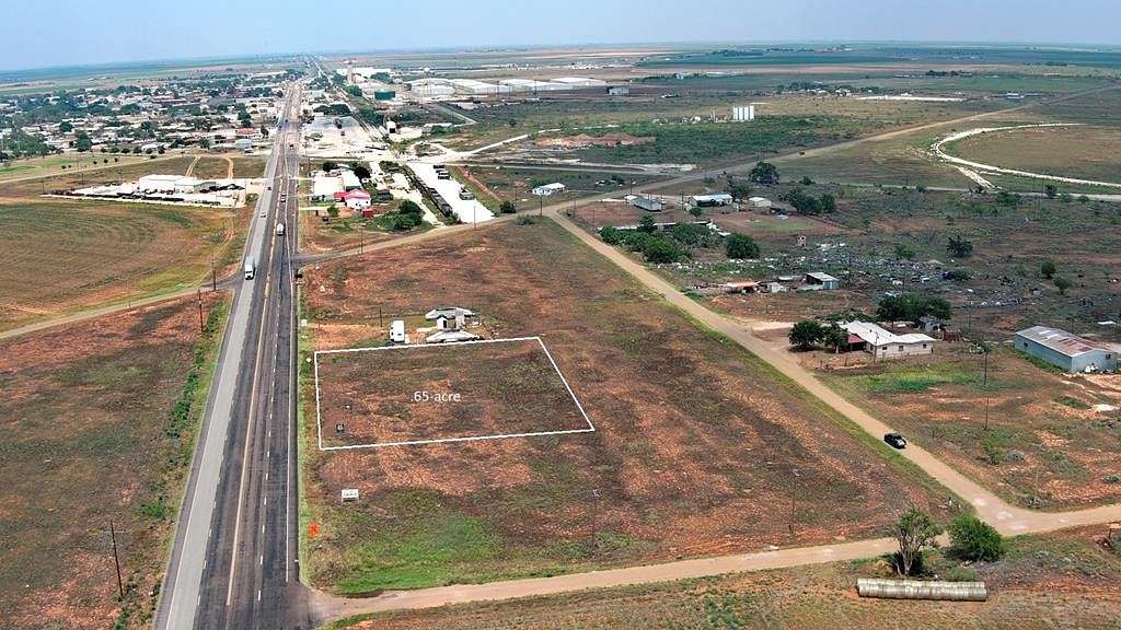 0.643 Acres of Mixed-Use Land for Sale in Seagraves, Texas