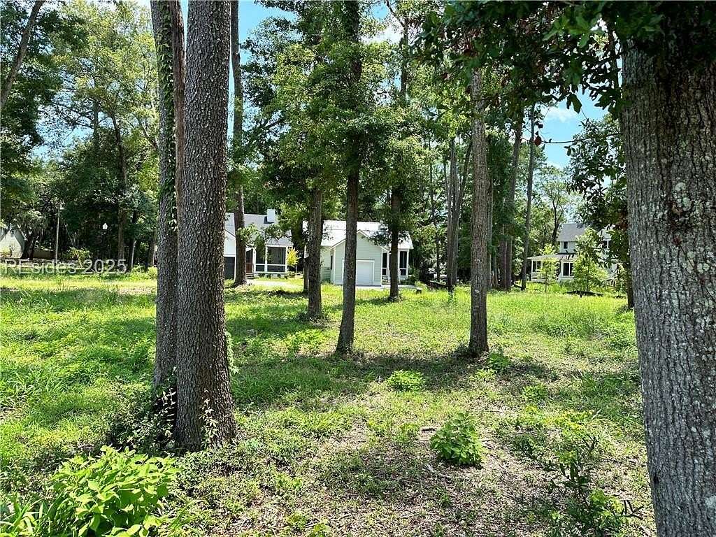 10 Acres of Land for Sale in Beaufort, South Carolina