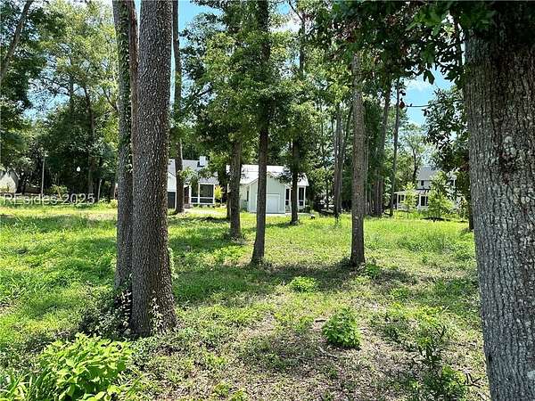 10 Acres of Land for Sale in Beaufort, South Carolina