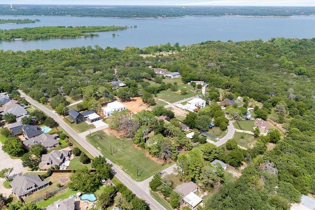 0.56 Acres of Residential Land for Sale in Southlake, Texas - LandSearch