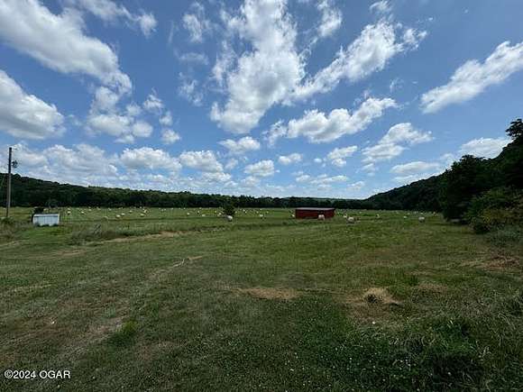 29 Acres of Agricultural Land for Sale in Neosho, Missouri