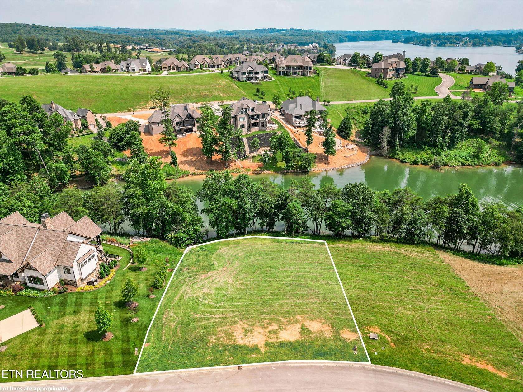 0.47 Acres of Land for Sale in Lenoir City, Tennessee