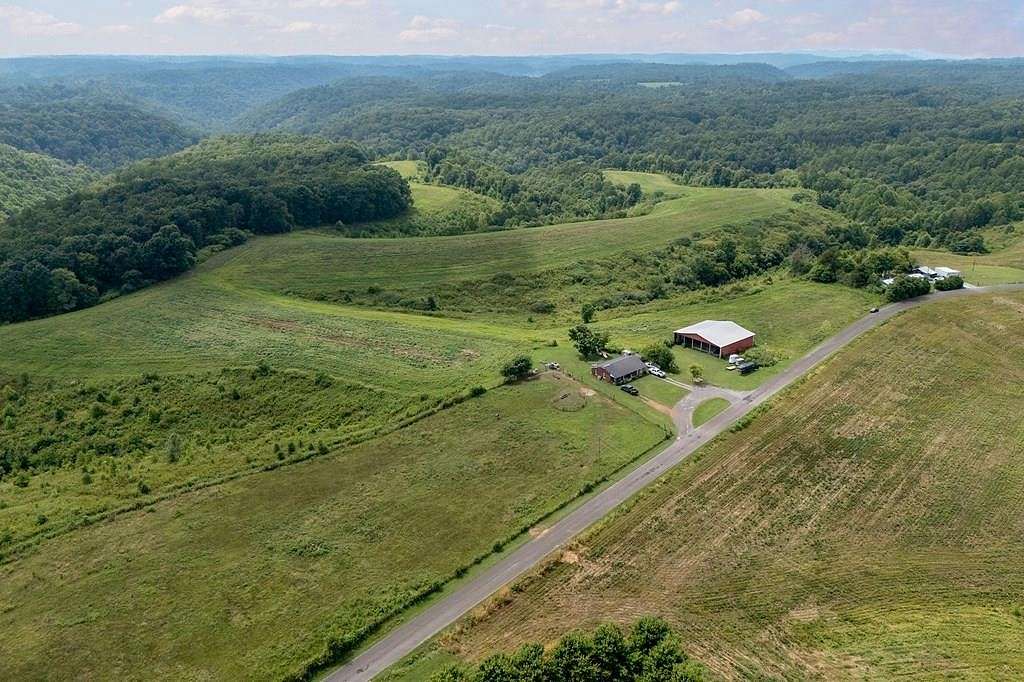 110 Acres of Agricultural Land for Sale in Liberty, Tennessee