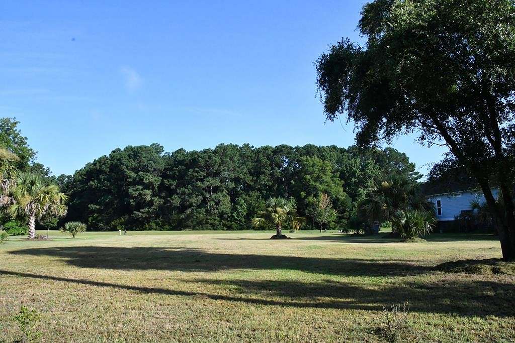 0.6 Acres of Residential Land for Sale in Edisto Island, South Carolina