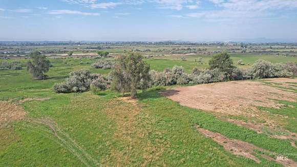 36 Acres of Agricultural Land for Sale in Parma, Idaho