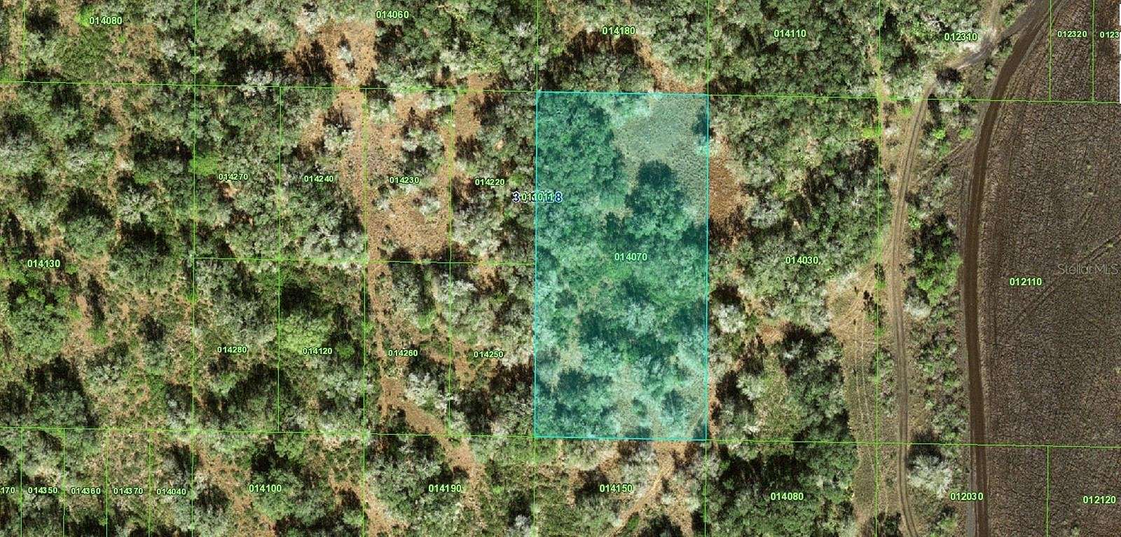 1.27 Acres of Land for Sale in Frostproof, Florida