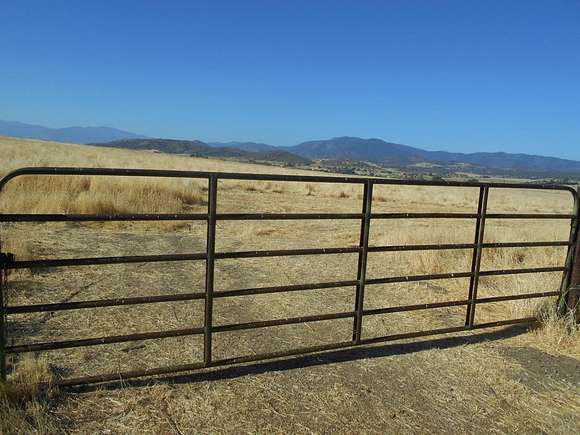 47 Acres of Agricultural Land for Sale in Montague, California