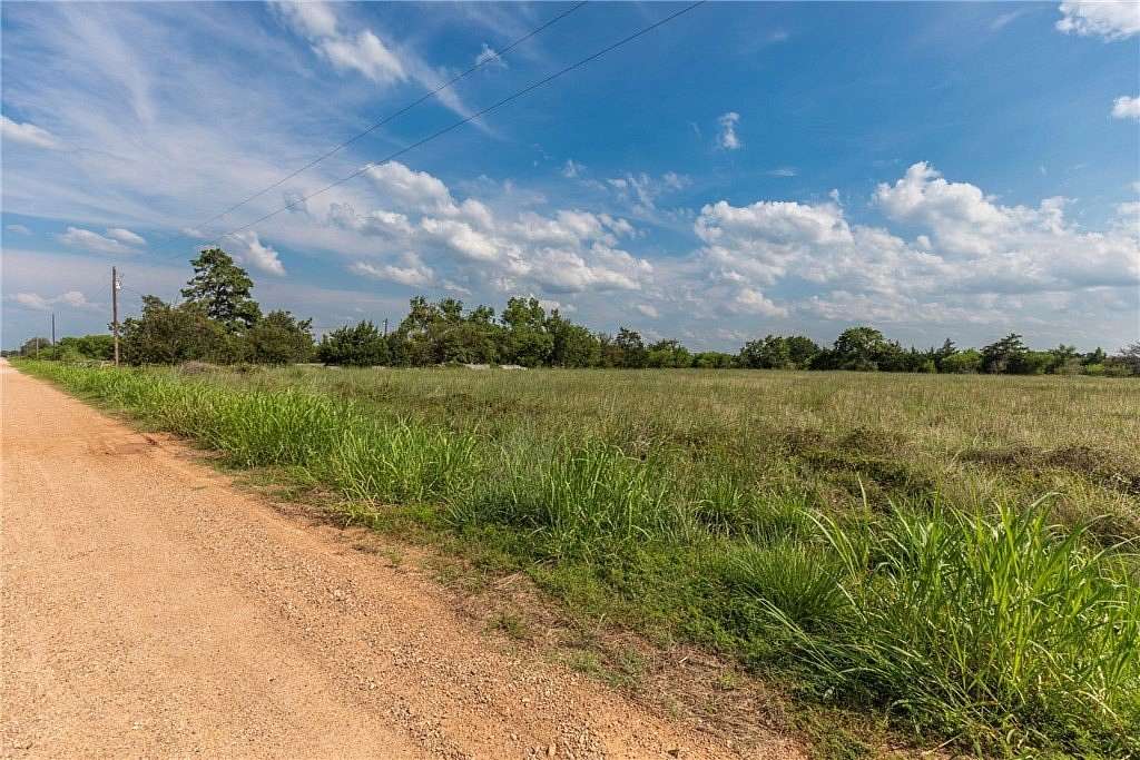 34.7 Acres of Agricultural & Residential Land for Sale in Bellville, Texas