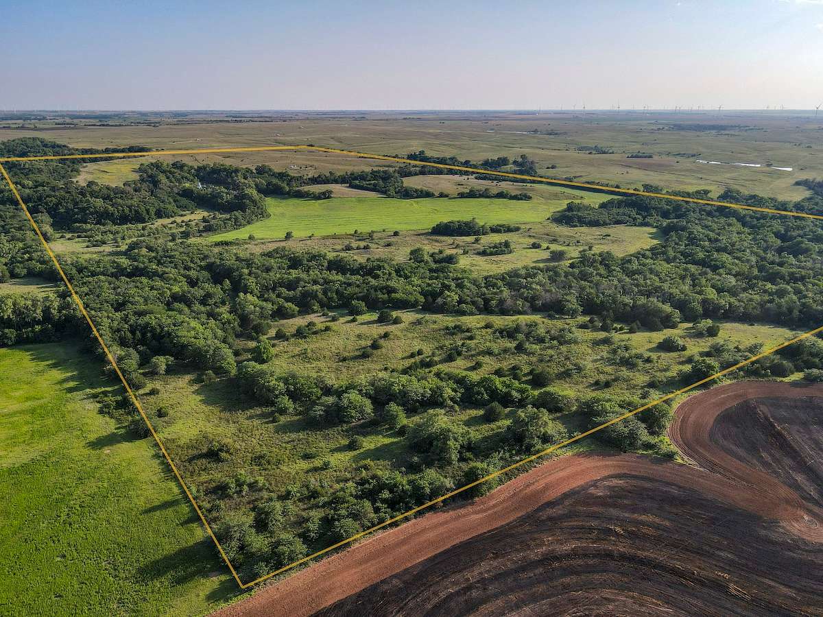 319.9 Acres of Land for Sale in Zenda, Kansas