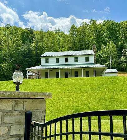 67.7 Acres of Land with Home for Sale in Flatgap, Kentucky