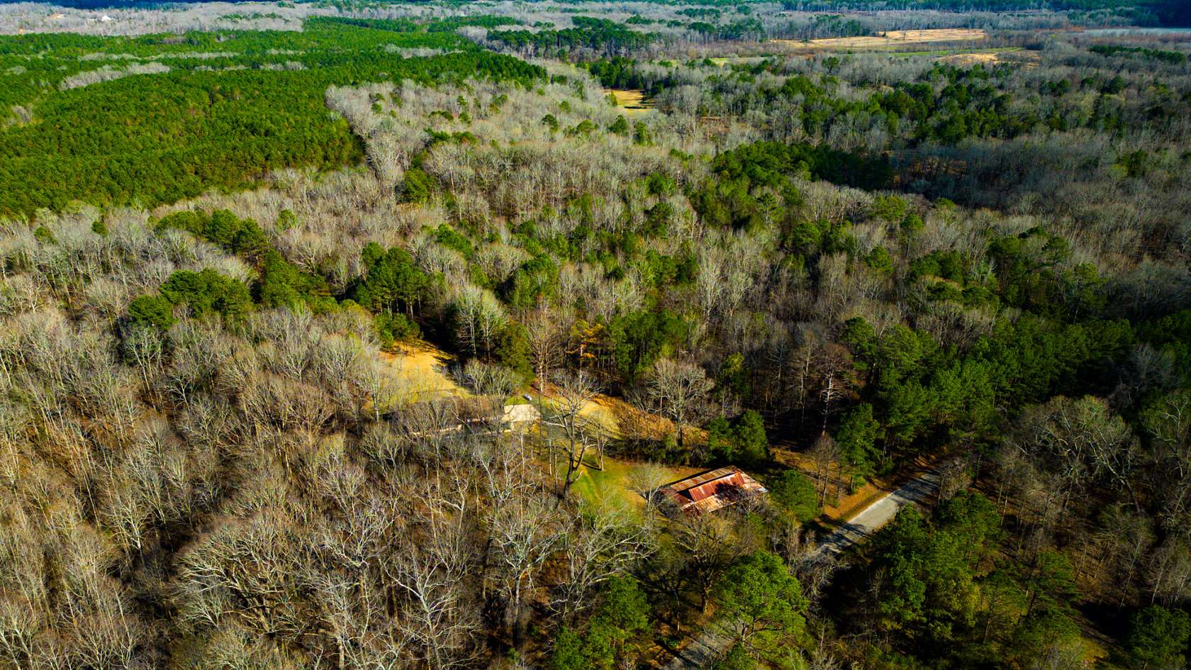 33 Acres of Recreational Land with Home for Sale in Pontotoc, Mississippi