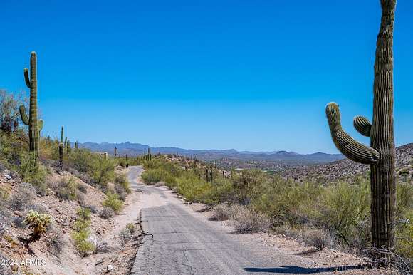 4.45 Acres of Residential Land for Sale in Wickenburg, Arizona