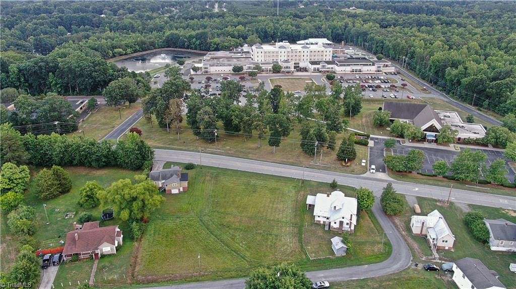 1.06 Acres of Commercial Land for Sale in Thomasville, North Carolina