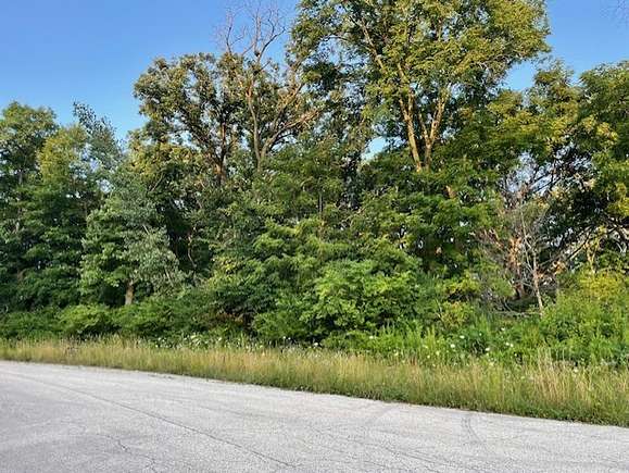 0.56 Acres of Residential Land for Sale in Marengo, Illinois