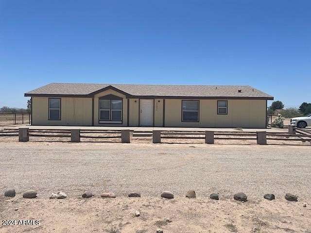 3 Acres of Residential Land with Home for Sale in Tonopah, Arizona