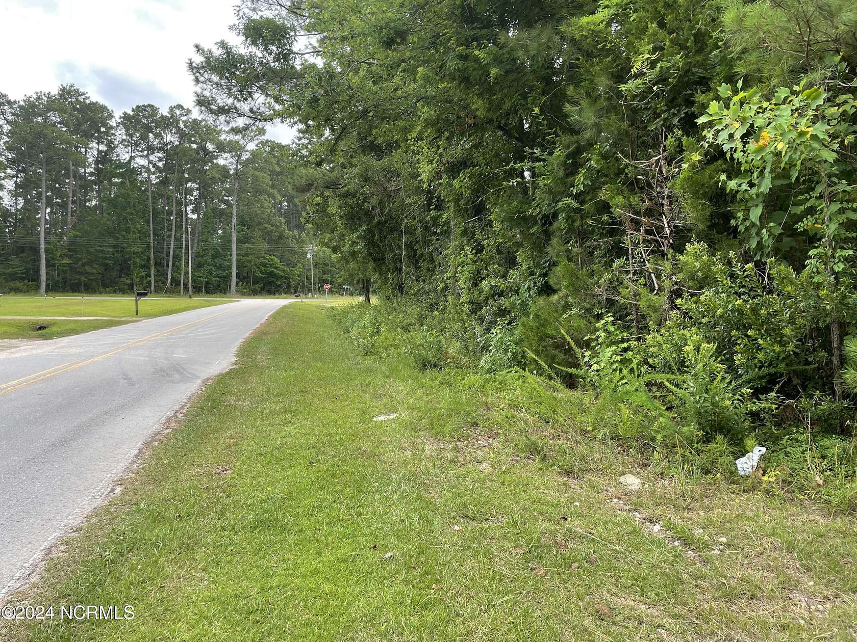 0.37 Acres of Residential Land for Sale in Beaufort, North Carolina