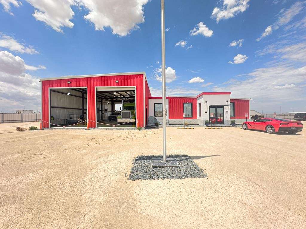 2 Acres of Improved Commercial Land for Sale in Odessa, Texas