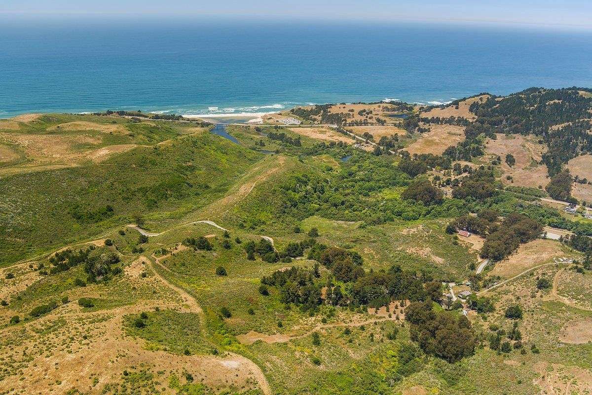 38.15 Acres of Land for Sale in San Gregorio, California