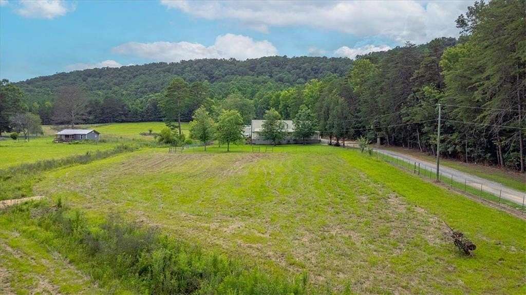 2.7 Acres of Residential Land with Home for Sale in Lyerly, Georgia