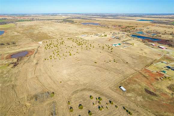 11.5 Acres of Land for Sale in Cashion, Oklahoma