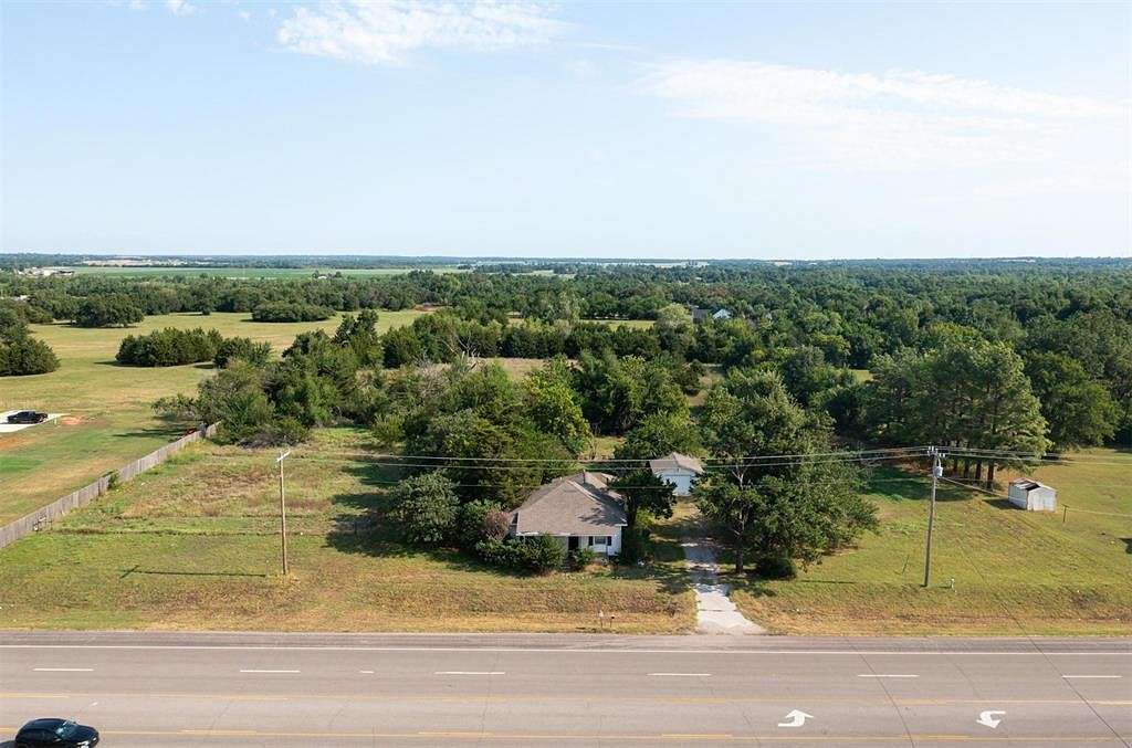 4.4 Acres of Residential Land with Home for Sale in Choctaw, Oklahoma