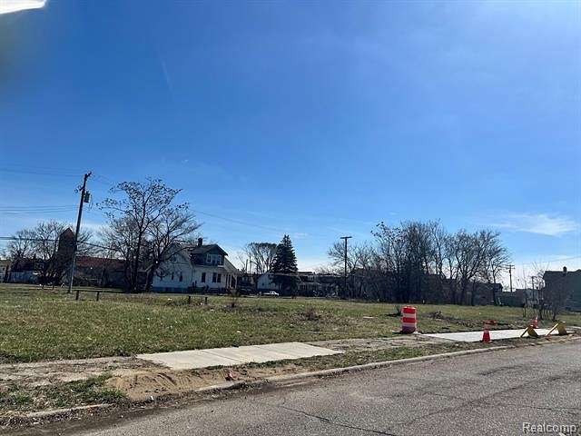 0.08 Acres of Residential Land for Sale in Hamtramck, Michigan