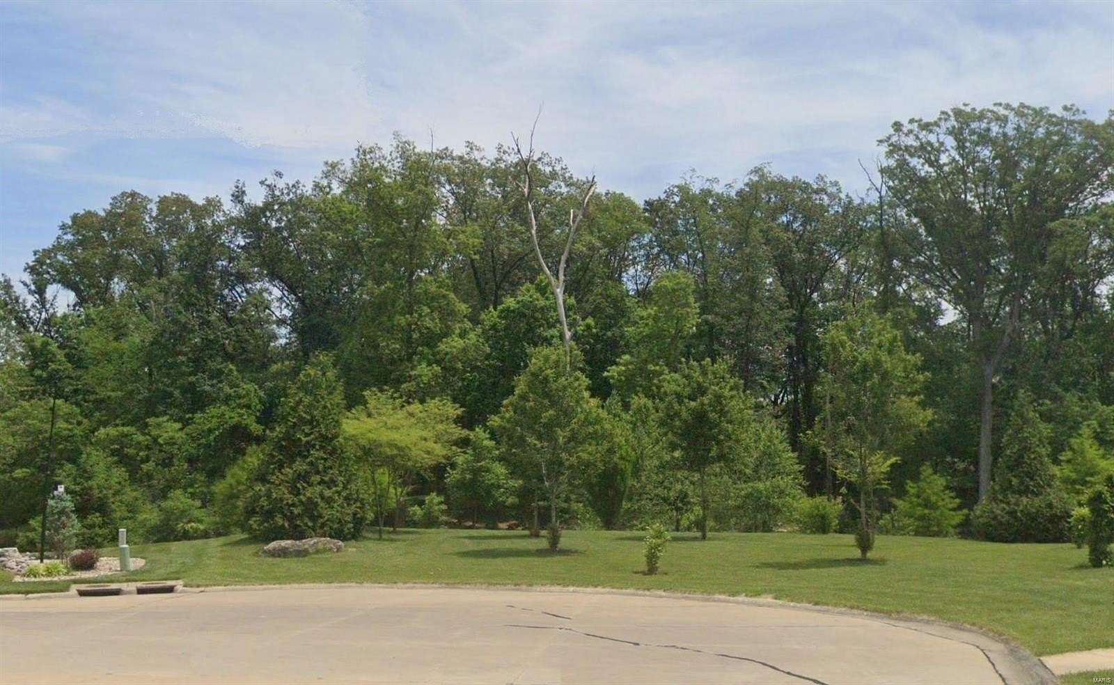 1.99 Acres of Residential Land for Sale in Belleville, Illinois