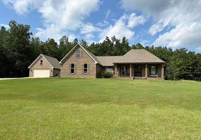 2.1 Acres of Residential Land with Home for Sale in Mooreville, Mississippi