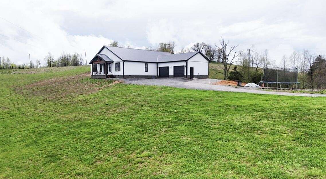 3 Acres of Residential Land with Home for Sale in Stanford, Kentucky