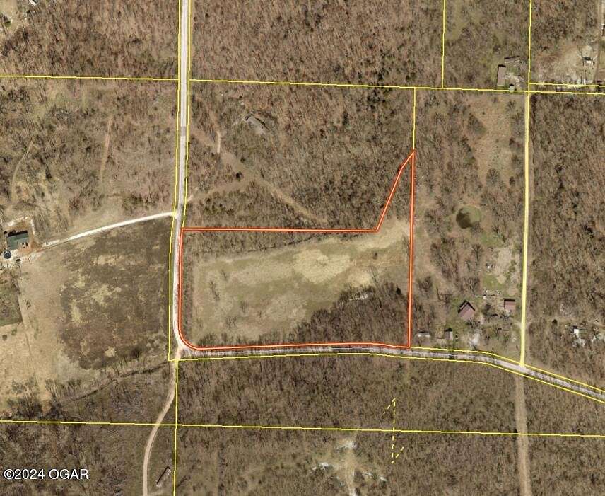 9 Acres of Residential Land for Sale in Pierce City, Missouri