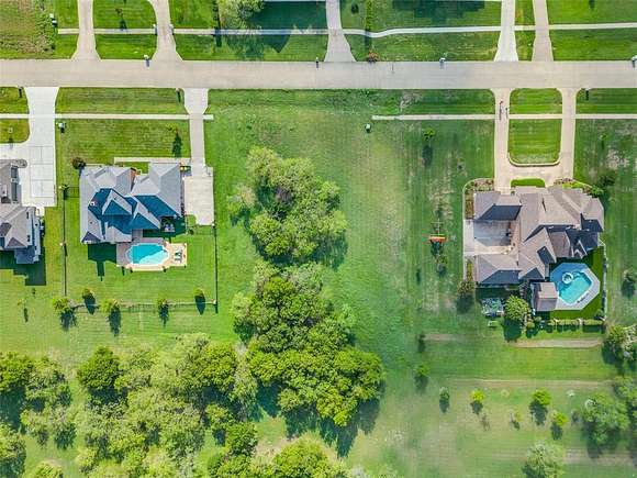 1.358 Acres of Residential Land for Sale in Cedar Hill, Texas