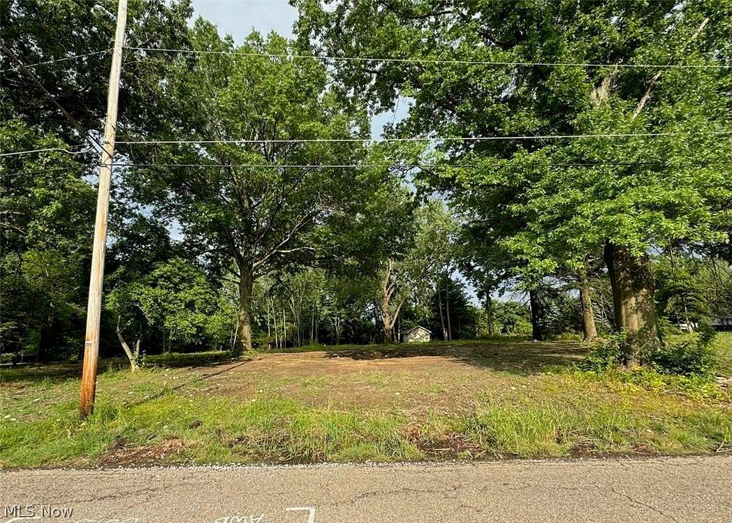 1.11 Acres of Residential Land for Sale in Alliance, Ohio