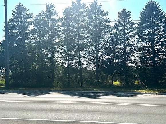 0.91 Acres of Residential Land for Sale in Manistee, Michigan