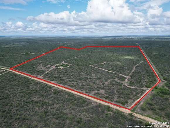 100.534 Acres of Agricultural Land for Sale in Brackettville, Texas