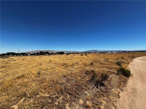 2.6 Acres of Commercial Land for Sale in Hesperia, California