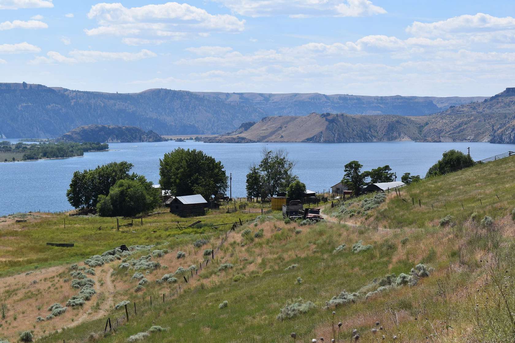 248 Acres of Improved Recreational Land for Sale in Keller, Washington