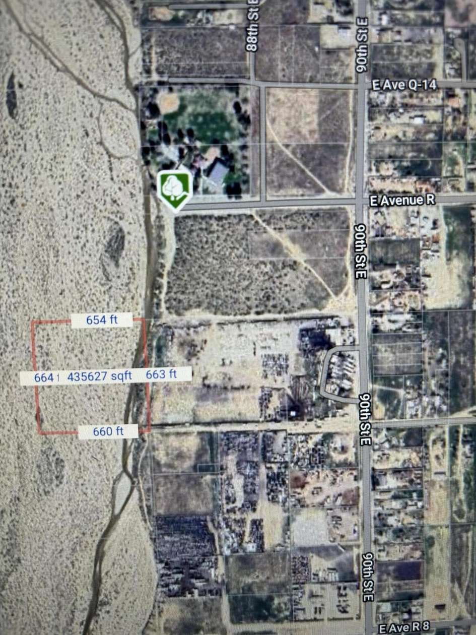 9.999 Acres of Land for Sale in Sun Village, California