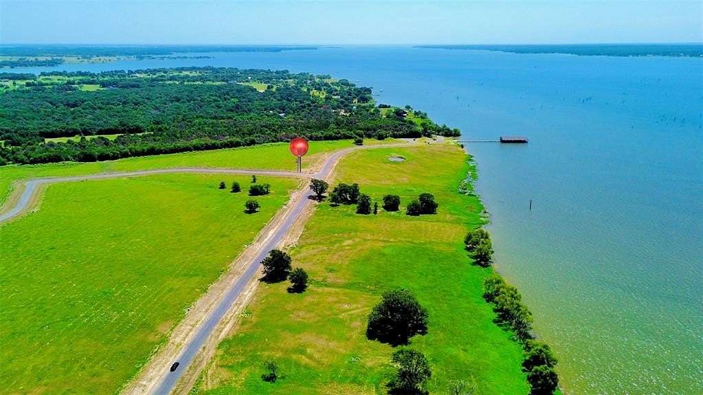 1.04 Acres of Residential Land for Sale in Corsicana, Texas